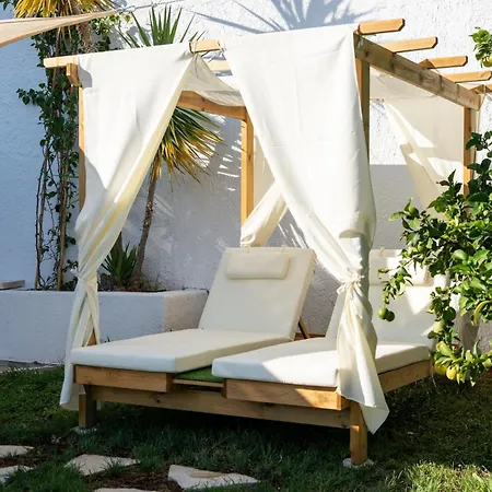 Sea View With Private Garden And Terrace - Walk To *